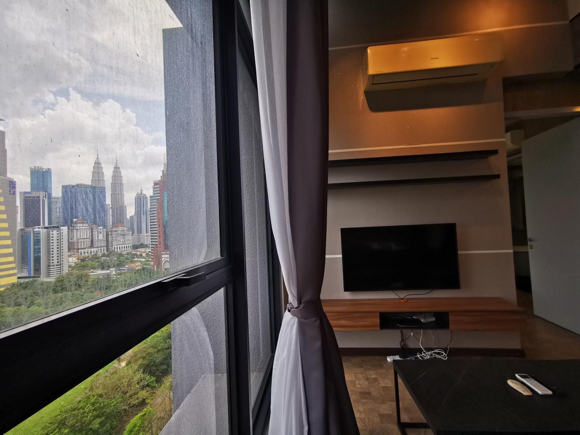 Expressionz Professional Suites By Aurora Summer Suites Kuala Lumpur Rom bilde